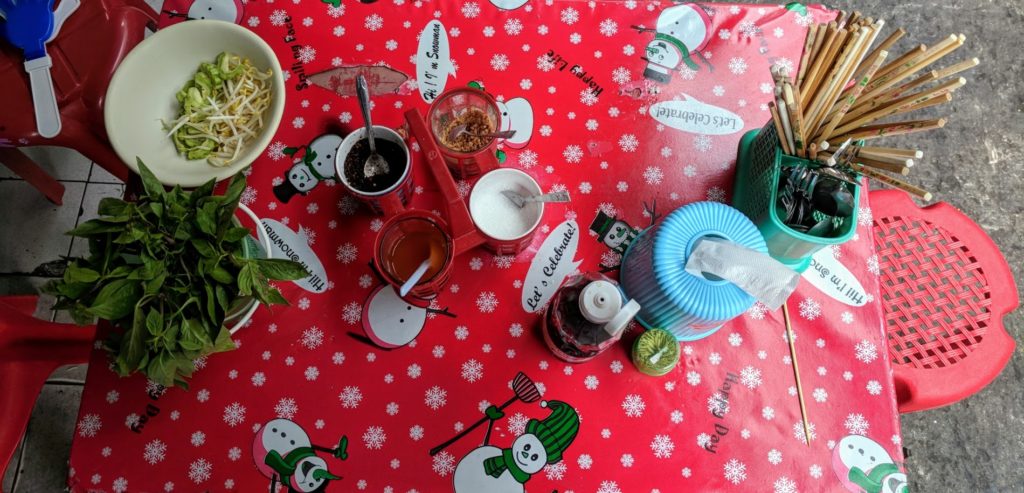 Suppenstand mit Sitz-Plätzen Bangkok