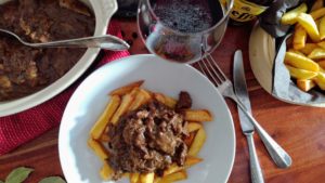 Stoofvlees mit belgischen Pommes