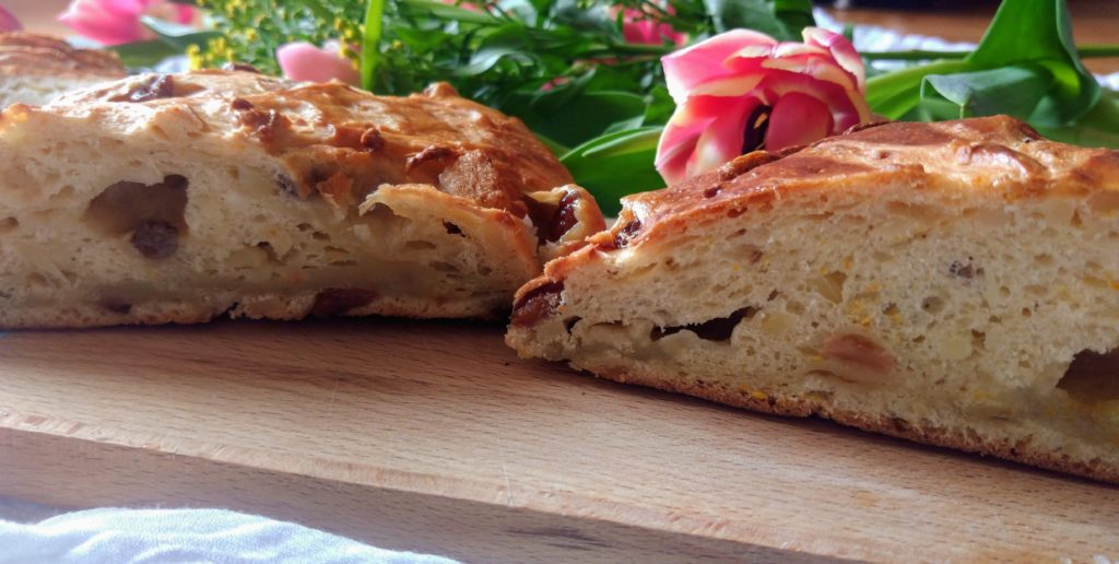 Poschweck - das zuckersüßes Aachener Osterbrot