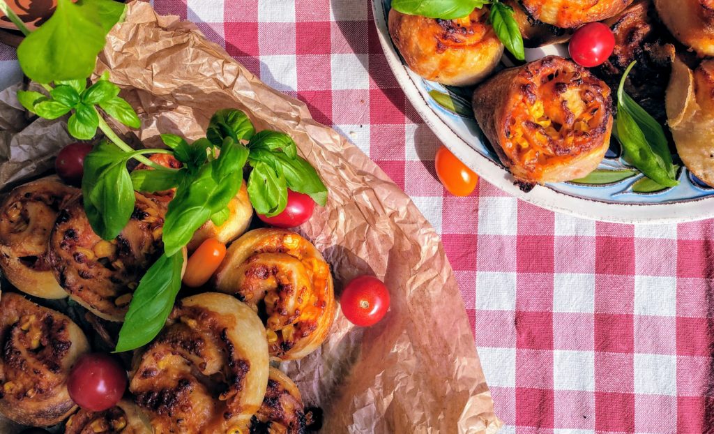 Pizzaschnecken - der Partysnack für Groß und Klein