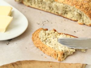 Quark Brot mit Chia Samen