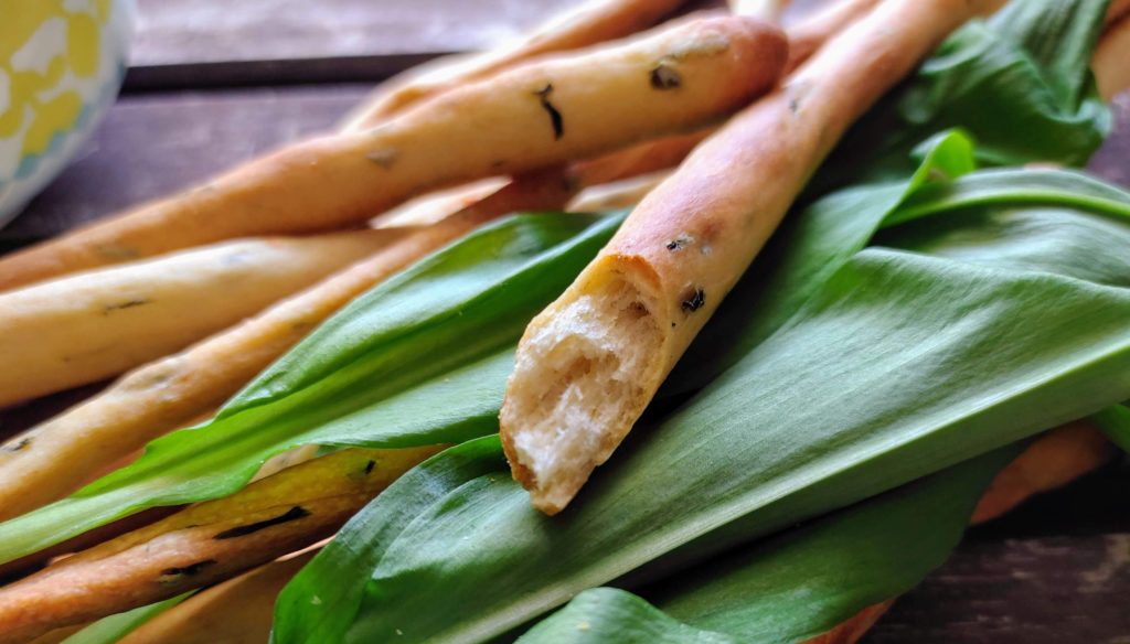 Bärlauch-Sauerteig-Grissini