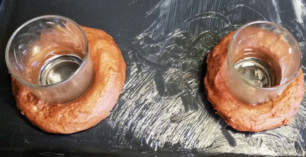 Schokodonut mit ErdnussbutterTopping