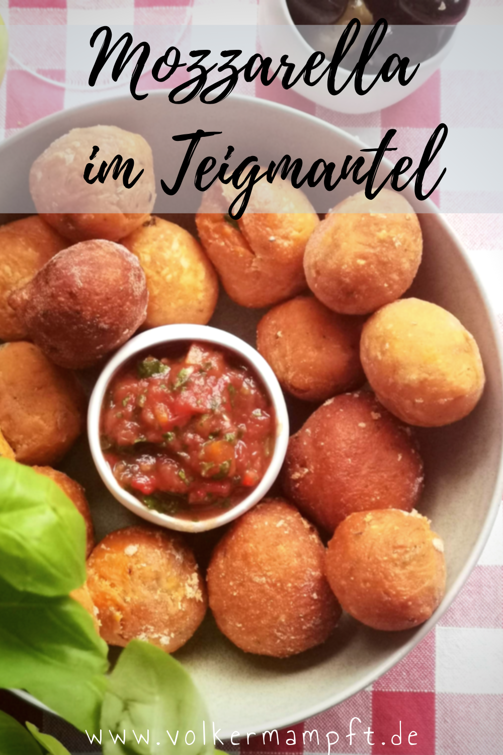 Pintererst - Mozzarella Baellchen im Teigmantel