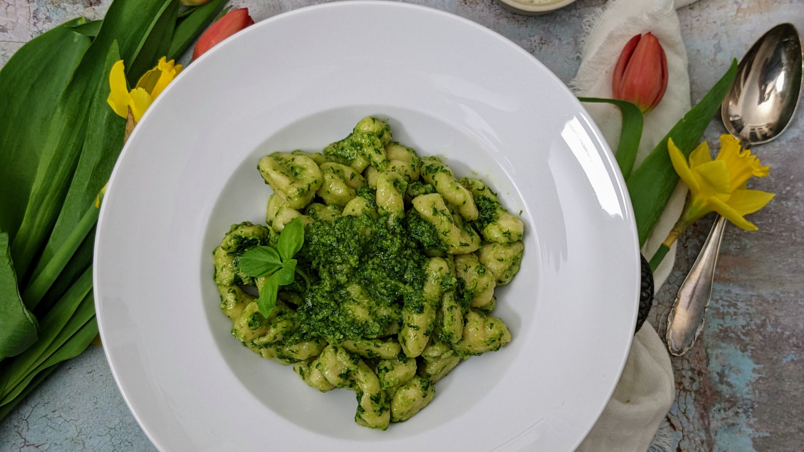 Gnocchi mit Pesto Genovese aus dem Mörser nach Kitchen Impossible